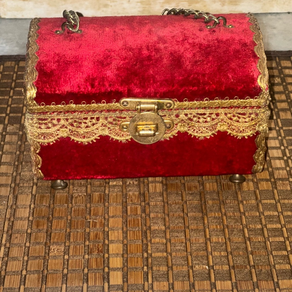 Vintage Red Velvet Jewelry Box with Gold Trim